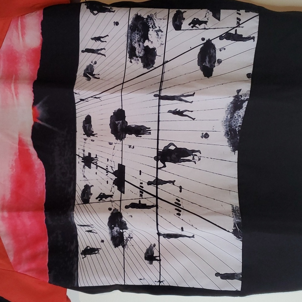 Plains & Prints sheer artcore top with black silhouettes of painted people - Picture 2 of 11